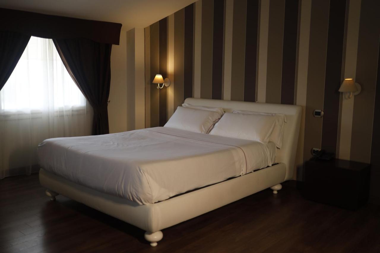 Virginia Resort & Spa - Adults Only Monteforte Irpino Exterior photo